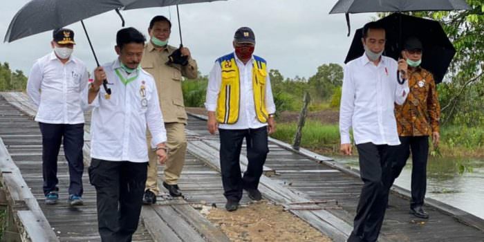 Tinjau Penanganan Banjir