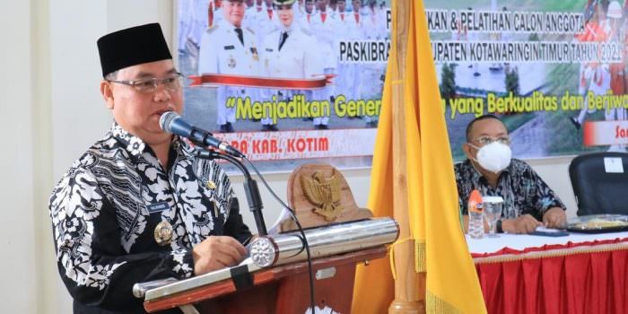 H Halikinnor, Bupati Kotawaringin Timur