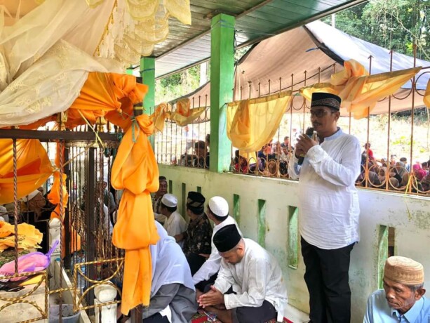 Makam Keramat Mangkomot Menjadi Tujuan Wisata Religi 