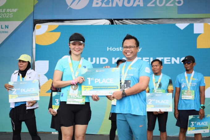 BANGGA : Erika Wijaya Juara 1 kategori 10K Master Female mengungkapkan bahwa event yang diselenggarakan PLN sangat terorganisir dan memberikan kenyamanan bagi peserta.