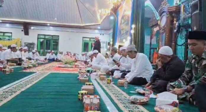 ISRA MIKRAJ : Pemerintah Kabupaten Lamandau bersama PHBI menggelar peringatan Isra Mikraj Nabi Muhammad SAW 1446 H di Masjid Raudatul Jannah, Nanga Bulik, beberapa waktu lalu.