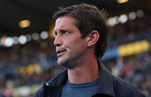 Cristian Chivu, akan menukangi mantan klubnya, Inter Milan.