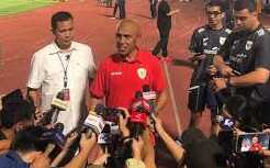 Wawancara media dengan Kepala Pemandu Bakat Timnas Indonesia, Simon Tahamata.