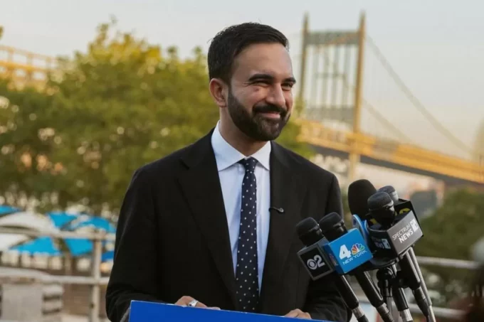 Zohran Mamdani berkampanye sebagai calon wali kota kota New York.