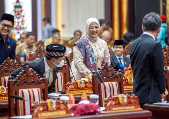 Endang Susilawatie Resmi Gantikan Agus Pramono, Siap Kawal Anggaran Pro-Rakyat di DPRD Kalteng.