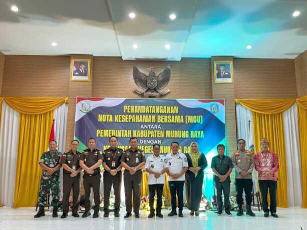 Pemkab Murung Raya dan Kejati Kalteng teken nota kesepakatan hukum untuk memperkuat sinergi, transparansi, dan pengamanan kebijakan serta aset daerah.