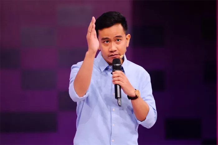 Gibran Rakabuming Raka Follow Akun Judi Online