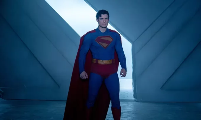 David Corenswet dalam Superman 2025. (IMDb)
