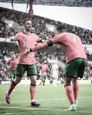 Diogo Jota dan Cristiano Ronaldo
